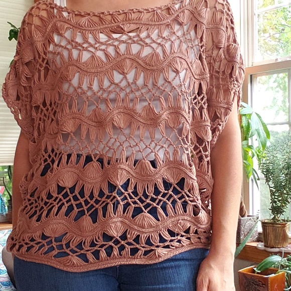 Rose Macrame Sweater - Picture 1 of 7
